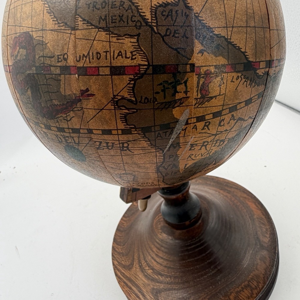 Vintage Old World Style Wooden Base ‎ Globe, Made in Japan - Picture 5 of 8